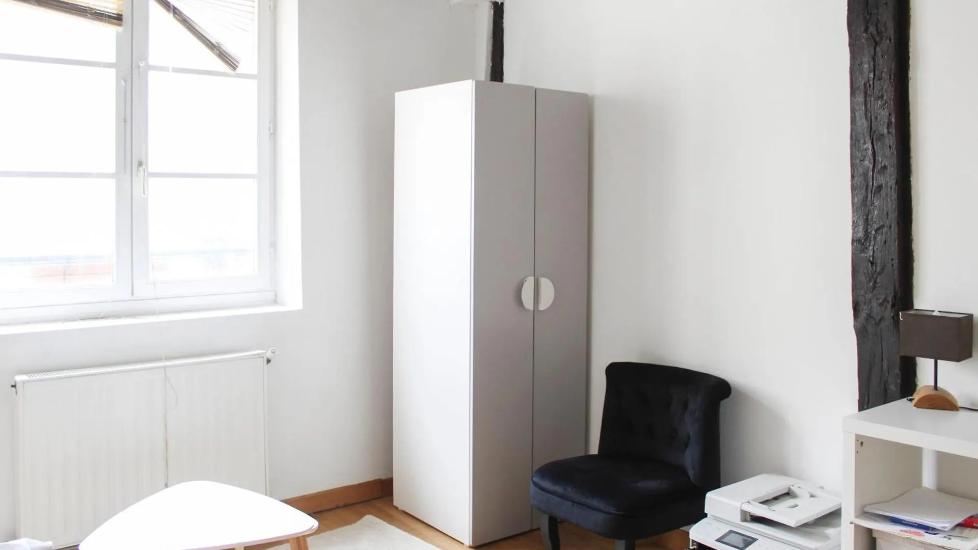 Spacious Duplex In The Heart Of Paris 0*,
